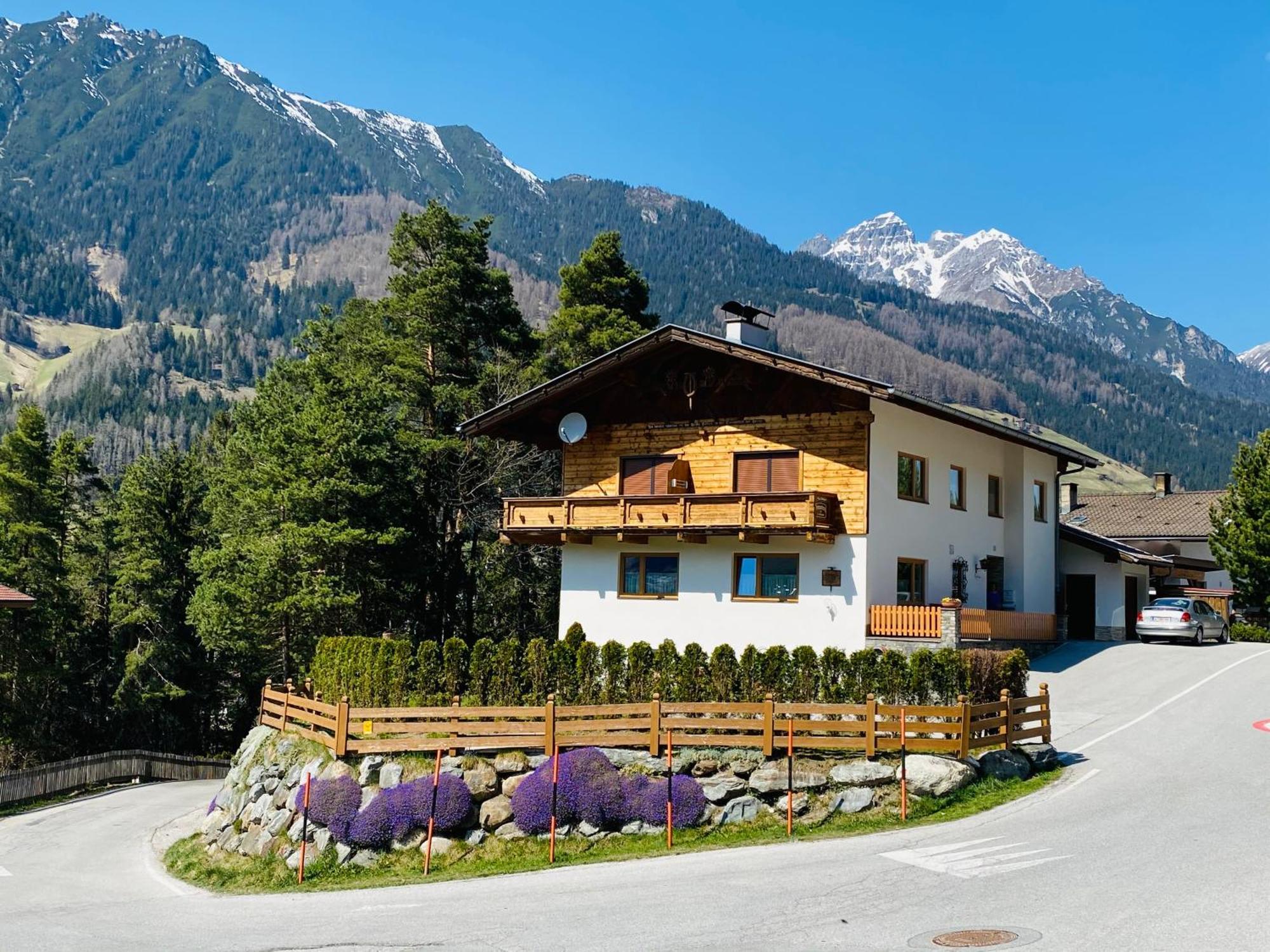 Haus Wildspitz Apartment Neustift im Stubaital Exterior photo
